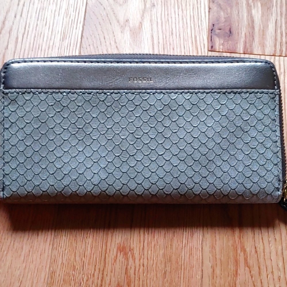 Fossil. Women's Wallet. Tan.